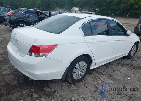 2008 Honda Accord 2.4 Lx z USA, uszkodzony, nr VIN 1HGCP26368A061298